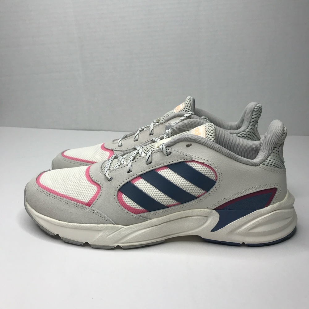 Buy 1, take 1 adidas 50% off) Adidas Women’s leather upper 90’s Valasion sz-9